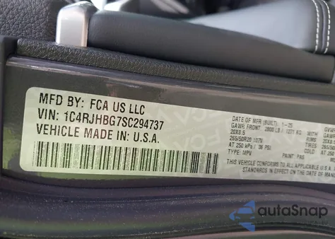 2025 Jeep Grand Cherokee Limited 4X4 from USA, damaged, VIN 1C4RJHBG7SC294737